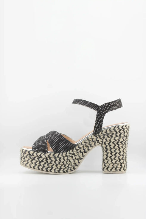 Gaimo Chunky Ankle Strap Platform Sandals
